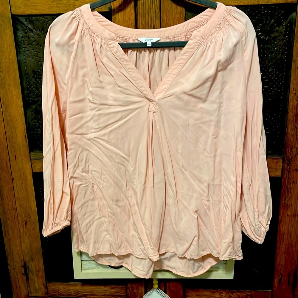 Crown & Ivy Top